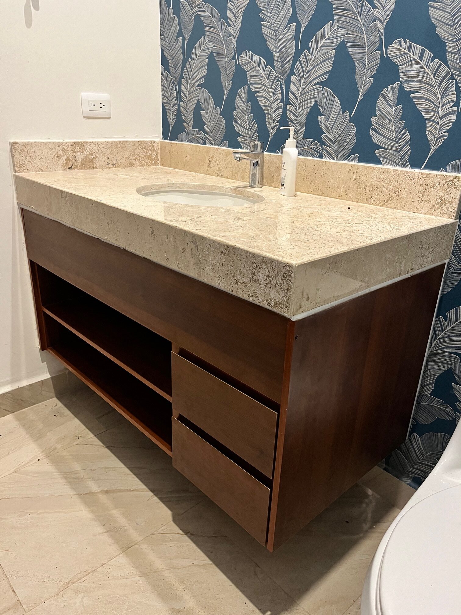 Maderi – Catalogo de diseños de baños en Mérida (4)